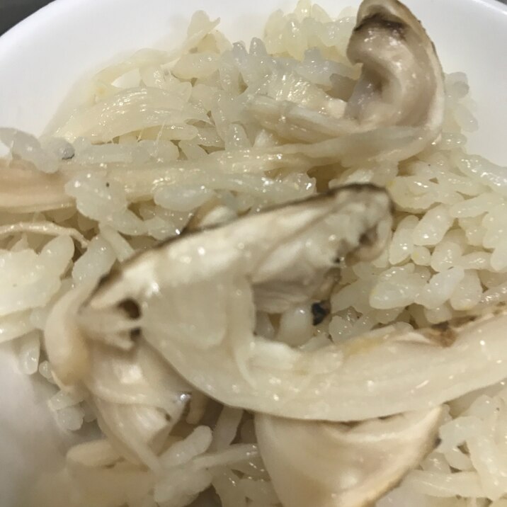 【贅沢】秋の味覚圧力鍋で簡単ふっくら松茸ご飯